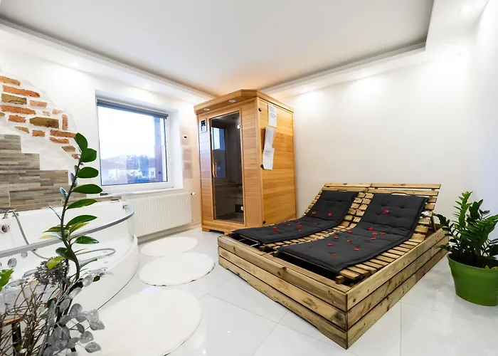 Luxe Apartments